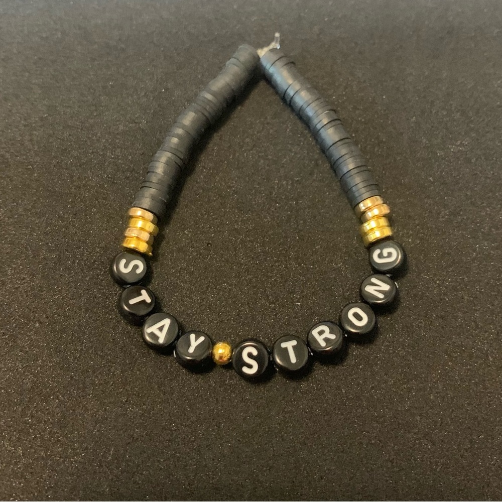 Stay Strong Heishi Bracelet